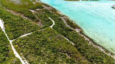 /international/bs/hotel-site-exuma-view-exuma-exuma-cays-exuma-exuma-cays-310000000612/