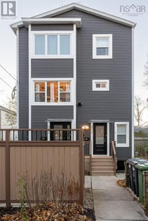 /international/ca/932-934-south-bland-street-halifax-nova-scotia-310058458517/