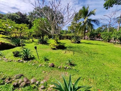 /international/cr/id-1014-641-sqm-flat-titled-lot-for-sale-in-cahuita-puerto-viejo-limon-310000159577/