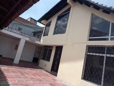 /international/ec/de-las-magnolias-n46-29-jipijapa-quito-pichincha-quito-manabi-province-310065307053/