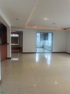 /international/ec/departamento-en-venta-ignasio-bossano-0-bellavista-quito-pichincha-quito-el-oro-310065293738/