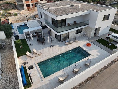 /international/hr/kolan-zadar-county-310060129311/