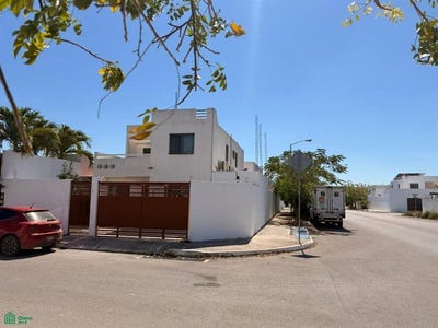 /international/mx/55-882-las-americas-merida-yucatan-merida-yucatan-310065436654/
