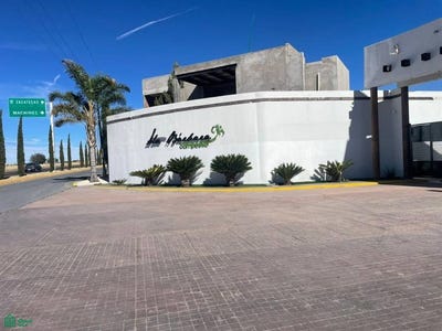 /international/mx/campestre-santa-barbara-mexico-54-98180-malpaso-zac-s-n-santa-barbara-zacatecas-zacatecas-98001-zacatecas-zacatecas-310066480584/