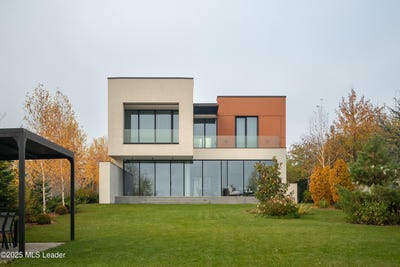 /international/ro/7-strada-fabrica-de-caramida-bucuresti-bucharest-310000015161/