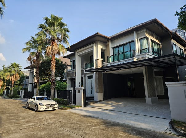 Soi Muban Grand Bangkok Boulevard Sathon, Bang Khae, Bangkok 10160, THA, Bang Khae, Bangkok
