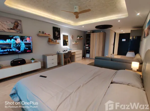 Family Mart, Twin Sand Resort And Spa, 93 Thawi Wong Rd., Pa Tong, Kathu, Phuket 83150, THA, Pa Tong, Phuket