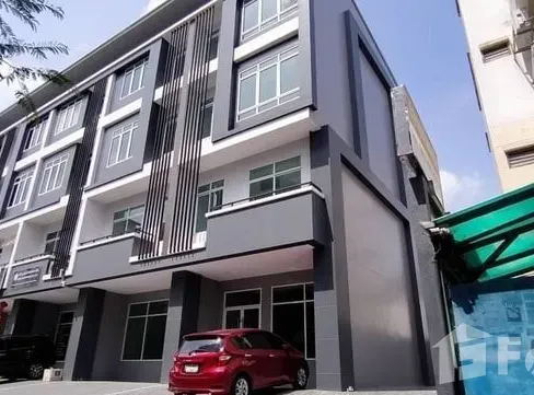 Ark Insight Co., Ltd. Soi Watthana Niwet 4 Yaek 1, Sam Sen Nok, Huai Khwang, Bangkok 10310, THA, Sam Sen Nok, Bangkok