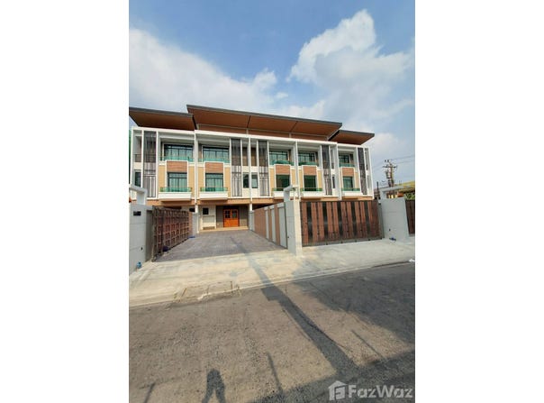 13/6 Soi Phet Kasem 52 Yaek 5, Bang Duan, Phasi Charoen, Bangkok, 10160 Thailand, Phasi Charoen, 