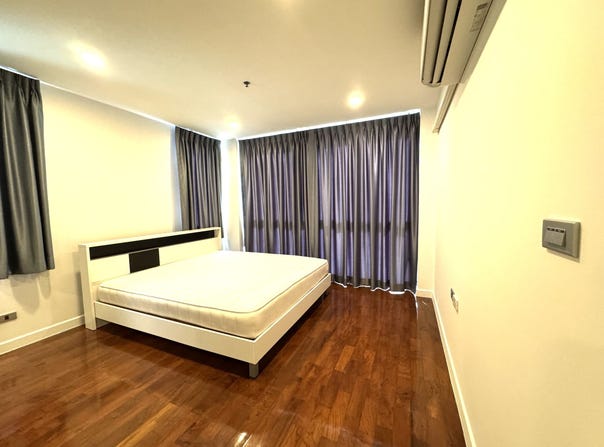 3 Si Wiang Road, Si Lom, Bang Rak, Bangkok, 10500 Thailand, Bang Rak, 