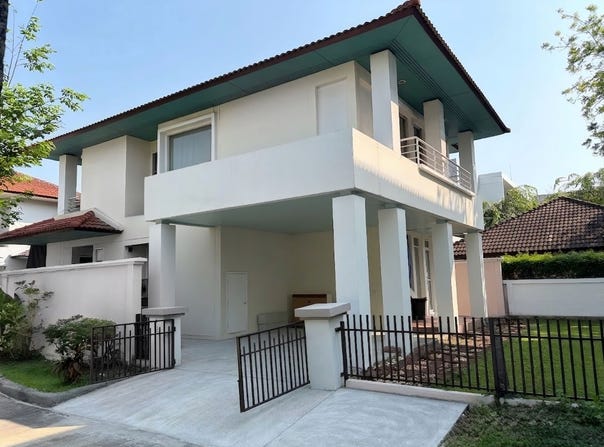 56/84 Pradist Manudharm Road, Wang Thonglang, Bangkok, 10310 Thailand, Wang Thonglang, 
