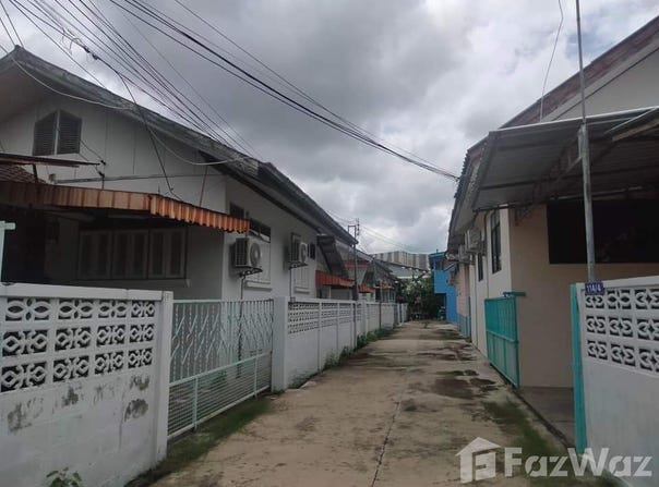 112/1 ซอย ชยางกูร 5, ในเมือง, อุบลราชธานี, 34000 ประเทศไทย, อุบลราชธานี, 