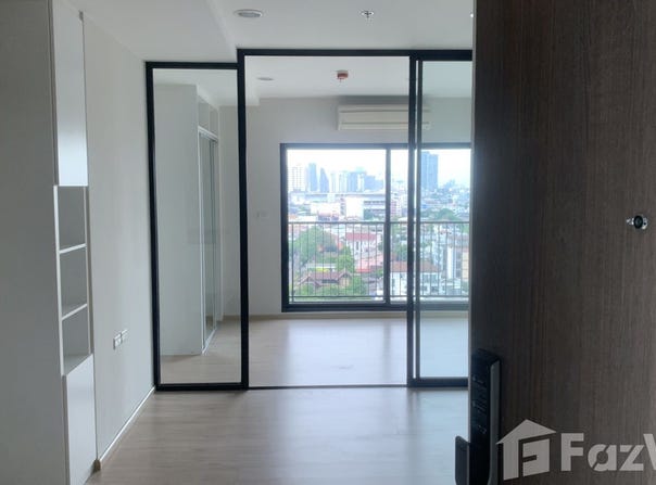 Vibhavadi-Rangsit Road, Ratchadaphisek, Din Daeng, Bangkok, 10400 Thailand, Din Daeng, 