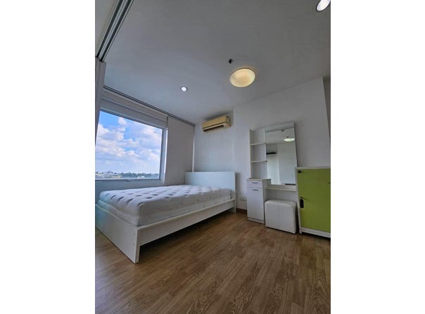 37/17 Phetkasem Road, Bang Wa, Phasi Charoen, Bangkok, 10160 Thailand, Phasi Charoen, 
