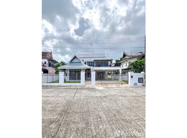 Chaofa West Road, Chalong, Phuket, 83130 Thailand, Phuket, 
