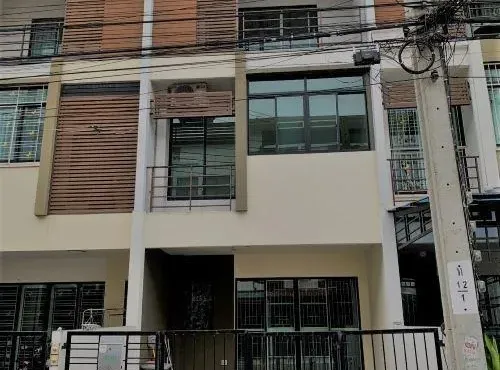 Sixnature Petchkasem 69, Nong Khang Phlu, Nong Khaem, Bangkok, 10160 Thailand, Nong Khaem, 