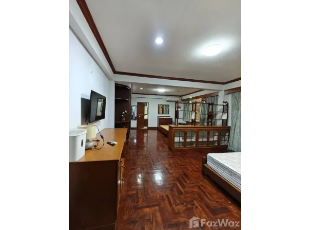 162 Sukhumvit 4, Khlong Toei, Bangkok, 10110 Thailand, Khlong Toei, 