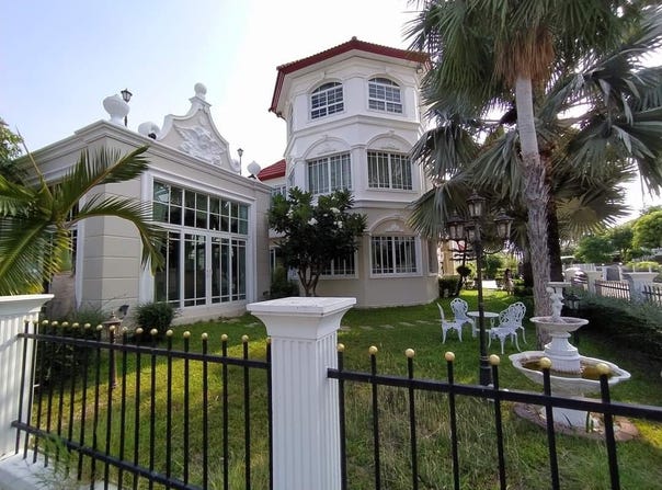 99/538 Soi Place and Park, Ban Khlong Suan, Phra Samut Chedi, Samut Prakan, 10290 Thailand, Phra Samut Chedi, 