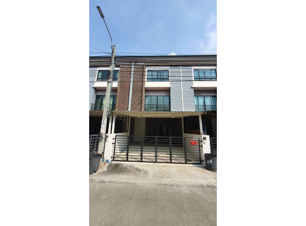 235 Soi Lad Phrao 124, Phlab Phla, Wang Thonglang, Bangkok, 10310 Thailand, Wang Thonglang, 