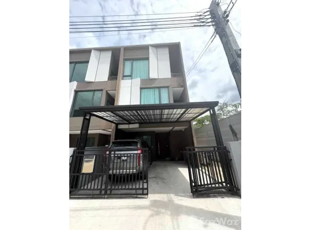 Baanklangmuang Viphawadi 64, Baan Klang Muang Urbanion Vibhavadi, Talat Bang Khen, Lak Si, Bangkok, 10210 Thailand, Lak Si, 