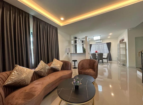 Plyfa S Home, The Centro Onnuch-Wongwan, Lat Krabang, Bangkok, 10520 Thailand, Lat Krabang, 