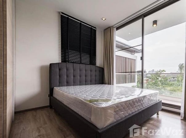 321 Soi Sam Thahan, Phra Khanong, Khlong Toei, Bangkok, 10110 Thailand, Khlong Toei, 