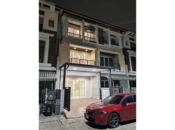 S-Sense, Soi Village 84, Wang Thonglang, Bangkok, 10310 Thailand, Wang Thonglang, 
