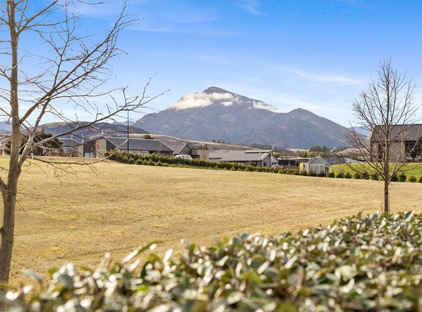 13 Pounamu Avenue, Albert Town, Wanaka