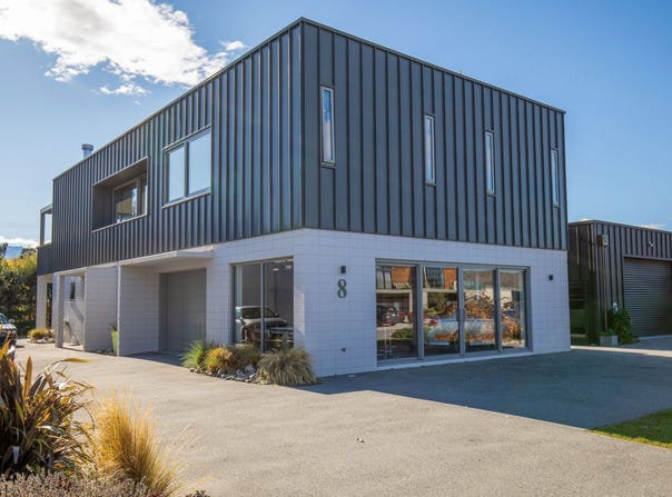 8 Silverstone Drive, Cromwell, Central Otago