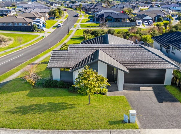 15 Helenvale Crescent, Pokeno, Franklin