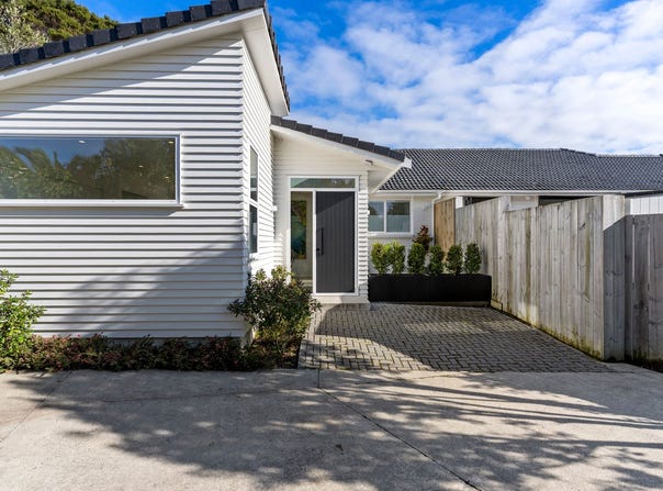 60A Premier Avenue, Point Chevalier, Auckland City