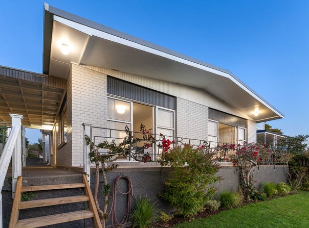 2/245 Jervois Road, Herne Bay, Auckland City