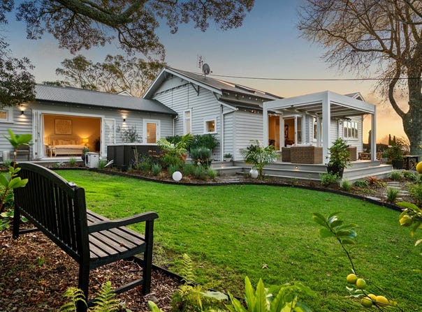 Mozeley Avenue, Devonport, North Shore City