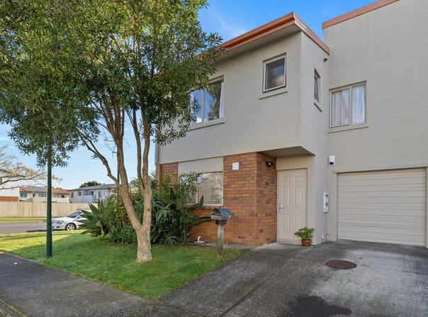 2 Elwarth Way, Ranui, Waitakere City