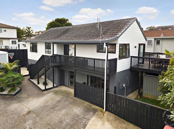 150 Bradbury Road, Botany Downs, Manukau City