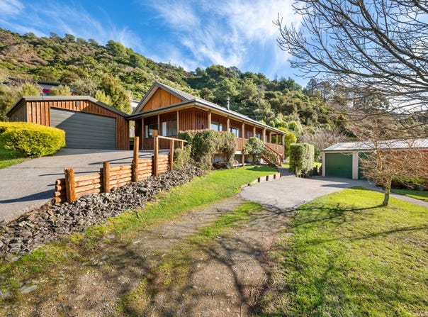 1 Beach Place, Havelock, Marlborough