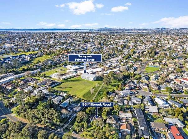 96 Millbrook Road, Sunnyvale, Waitakere City