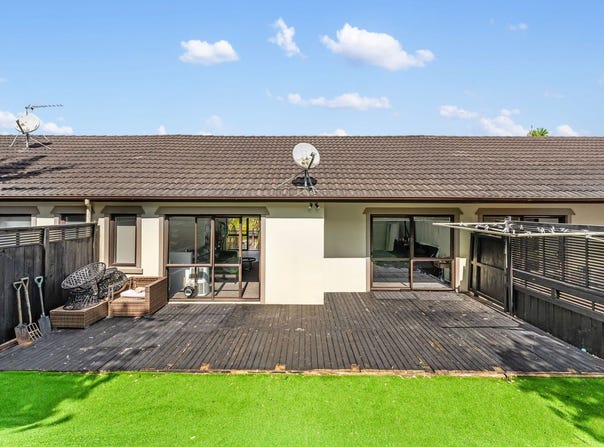 Onehunga, Auckland City