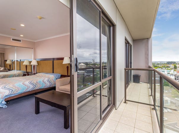 9-17 Byron Avenue, Takapuna, North Shore City