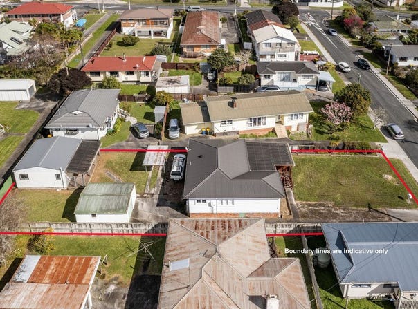5 Marlene Avenue, Te Atatu South, Waitakere City