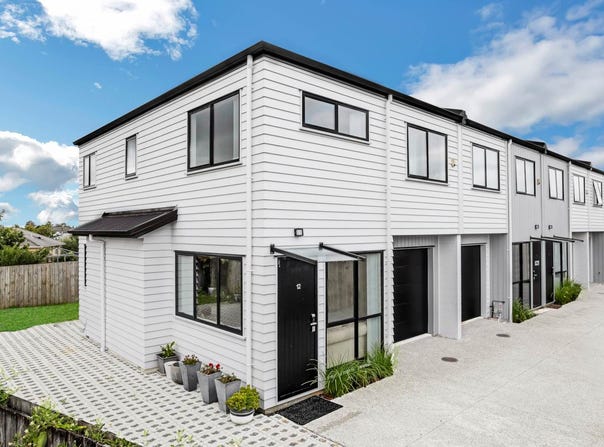Kelston, Waitakere City