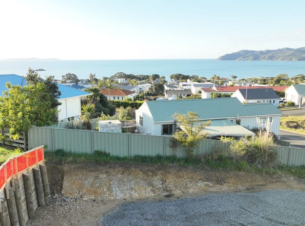 4 Midgard Road, Coopers Beach, Far North