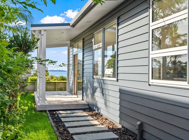 14 Hampton Mews, Snells Beach, Rodney
