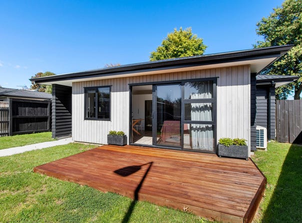 Oakfield Crescent, Pukete, Hamilton City