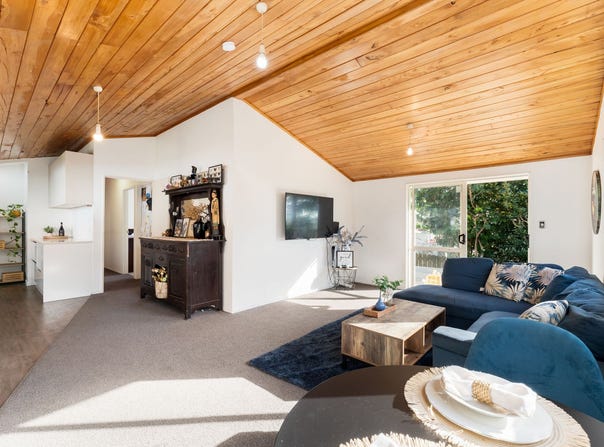 Glendene, Waitakere City