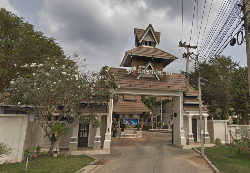 /international/th/207-24-ban-tharapura-si-racha-nong-kham-si-racha-chon-buri-20110-thailand-si-racha-chon-buri-340000123915/