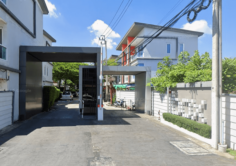 /international/th/prasert-manukitch-road-khlong-kum-bueng-kum-bangkok-10240-thailand-bueng-kum-bangkok-340000106313/