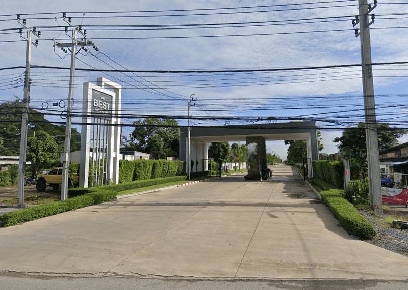 /international/th/mit-maitri-rd-khu-fung-nuea-nong-chok-bangkok-10530-tha-khu-fung-nuea-bangkok-340000036434/