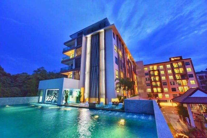 /international/th/backpacker-street-airport-place-4031-sa-khu-thalang-phuket-83110-thailand-thalang-phuket-340000019216/