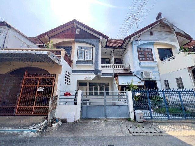 /international/th/49-98-soi-muban-wang-thong-khlong-kum-bueng-kum-bangkok-10230-thailand-bueng-kum-bangkok-340065946882/